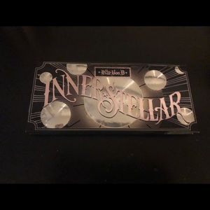 Kat von D eyeshadow pallet